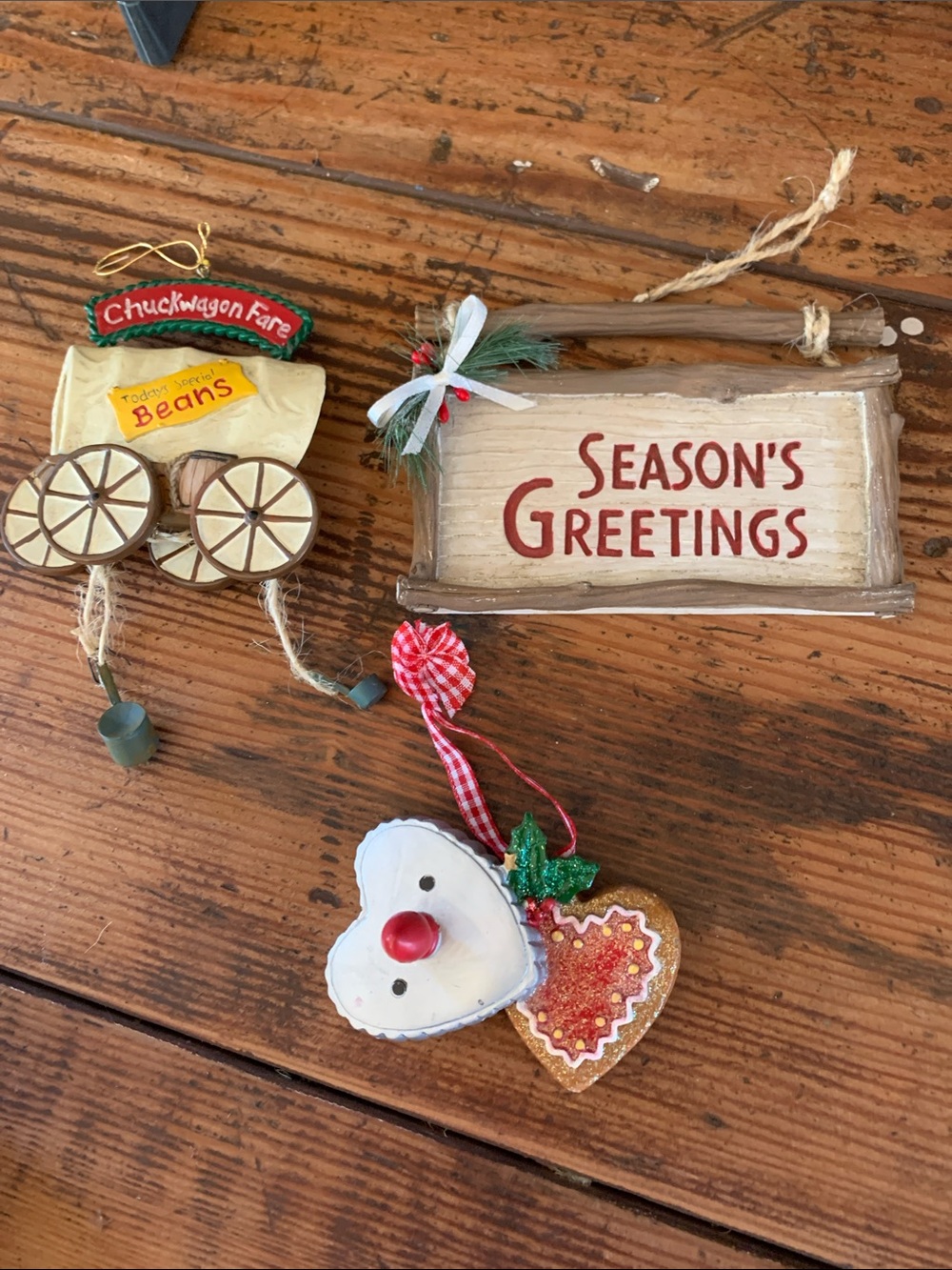 Season's Greetings resin Holiday Sign Ornament - Unbranded